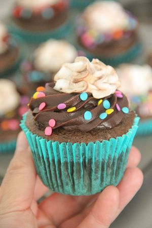 Cupcakes trufados at Mariana Kikumoto Doces in Londrina