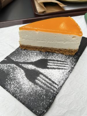 Mango Cheesecake (vegan)  at Verde Hut in Porto