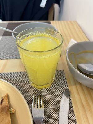 Lemonade  #Veganuary at Verde Hut in Porto