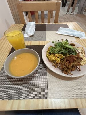   at Verde Hut in Porto