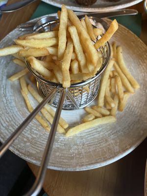 More fries 😀  at The Salon Restaurant @ Skeppet GBG in Gothenburg