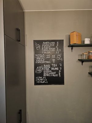 Drinks at Melonholly in Batumi