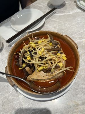 Spicy stinky tofu  at Yang Shin 養心茶樓 in Taipei