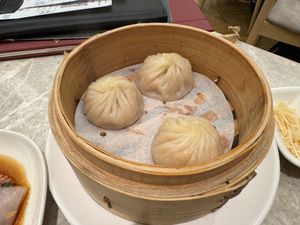 Xiao Long Bao with Omnipork at Yang Shin 養心茶樓 in Taipei