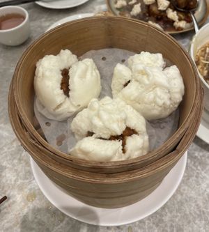 Cantonese BBQ Cha Siu Bao   at Yang Shin 養心茶樓 in Taipei