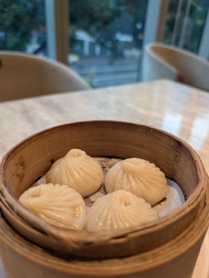 Pork bao at Yang Shin 養心茶樓 in Taipei