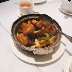 Monkey head mushroom at Yang Shin 養心茶樓 in Taipei