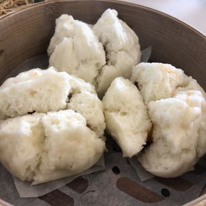 BBQ Vege Ham Bun at Yang Shin 養心茶樓 in Taipei