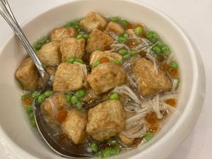 Stewed seaweed and vege salmon roe with tofu (海味豆腐薈) at Yang Shin 養心茶樓 in Taipei