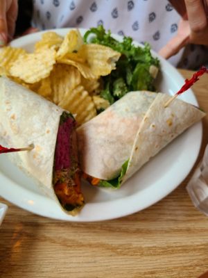Tempeh wrap at Plant Bakery 플랜트 in Seoul