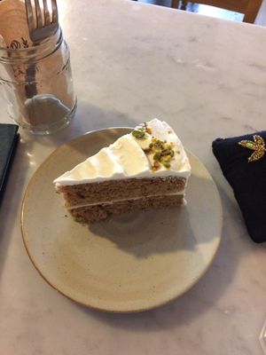 earl grey tea cake !  at Plant Bakery 플랜트 in Seoul