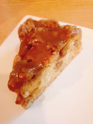 Caramel.apple cake at Plant Bakery 플랜트 in Seoul