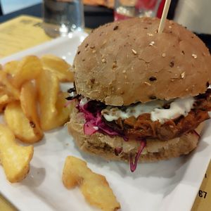 Vegan "pulled pork" at Beer Garden in Cotignola