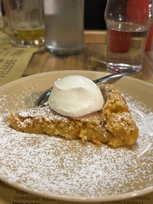Torta di carote arancia e mandorle con panna veg   at Beer Garden in Cotignola