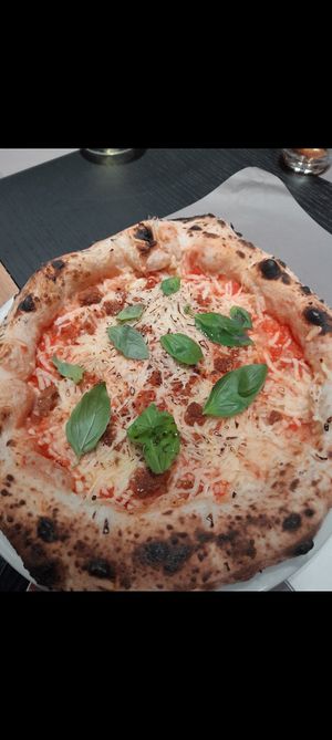 Indiavolata at Pizzeria da Lioniello   in Milan