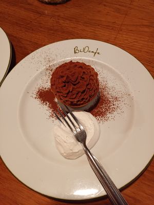  at Bio Cafe in Tokyo