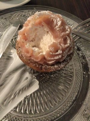  at Bio Cafe in Tokyo