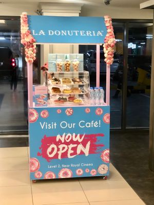 Mini kiosk  at La Donuteria in Abu Dhabi