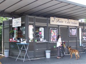 Exterior at Al Ponte in Amsterdam