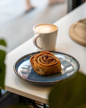 Cinnamon roll at Asante in Barcelona