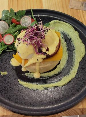 The eggs Benedict at Asante in Barcelona