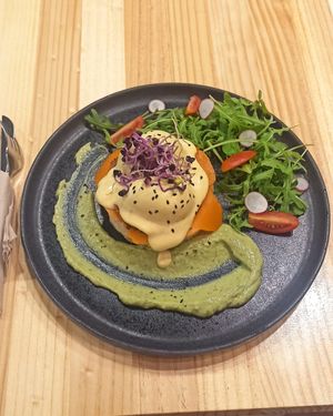 Huevos Benedict at Asante in Barcelona