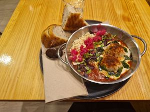 "Ous" (vegans) marroquins (shakshouka) at Asante in Barcelona