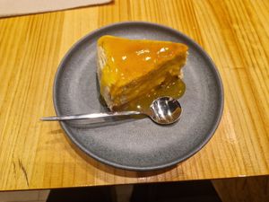 Pastís de "formatge" vegà at Asante in Barcelona