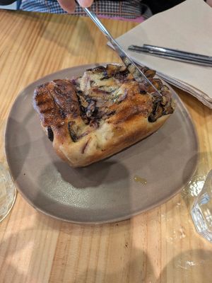 Focaccia with truffle oil 5/5 at Asante in Barcelona