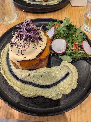 Eggs Benedict 5/5 at Asante in Barcelona