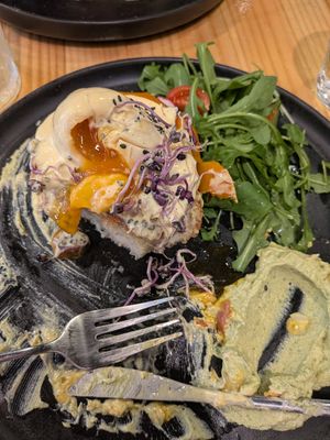 Eggs Benedict opened 5/5 at Asante in Barcelona