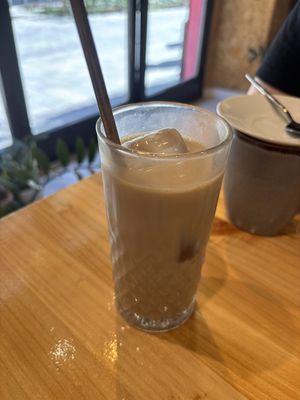 iced chai latte at Asante in Barcelona