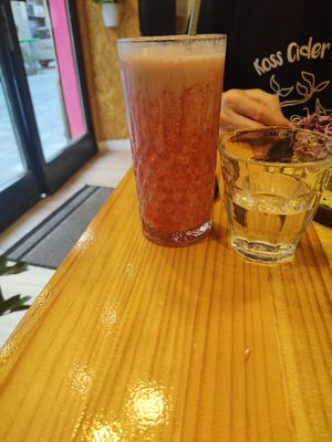 Strawberry milkshake at Asante in Barcelona