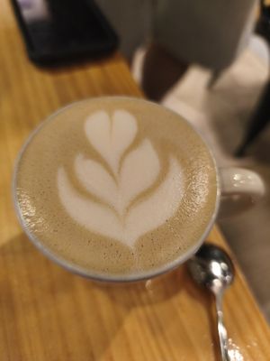 Really good flat white at Asante in Barcelona
