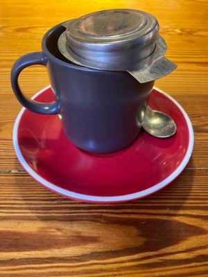 Kukicha cascara (“coffee cherry” - without caffeine) at Monkee Koffee in Madrid