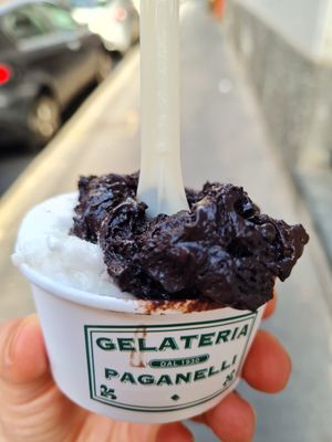 Chocolate and coconut at Gelateria Paganelli in Milan