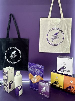   at Oakberry - Trinité in Paris