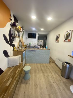   at Oakberry - République in Paris