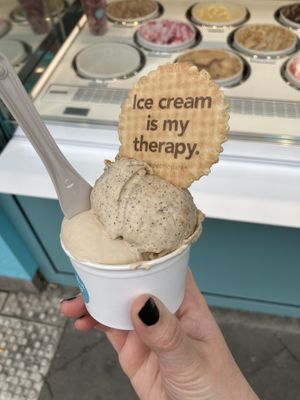 Cinnamon roll and hazelnut ice creamm  at Sweet n joy  in Frankfurt