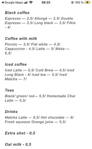 Beverages menu at O Coffee in Paris