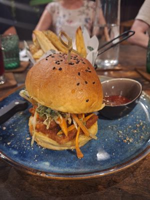 Auch der Burger war lecker at Ver De Siargao in Siargao