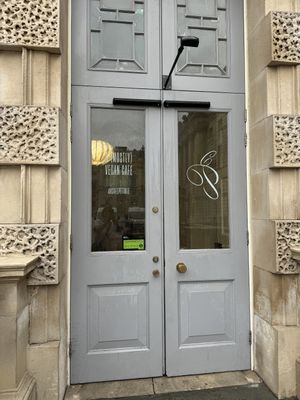   at Café Petiole in London