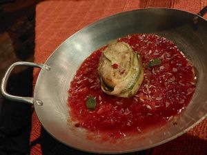 Entradinha de abobrinha recheada (rondeli) at Pátio Di Dentro in Bauru