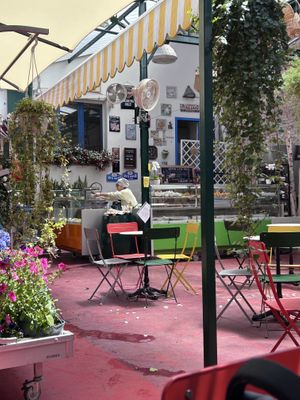 L’angolo gastronomia  at Campagnolo Milanese Retail in Milan