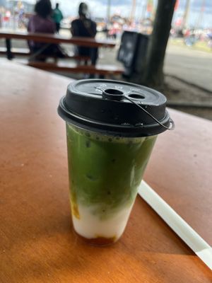 Mango matcha latte with coconut milk 🌱  at Indonesia Asli in Utrecht