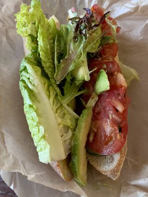 Veggie sandwich (3/5) #Veganuary at Le Croissant in Logan