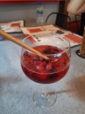 Summer fruits cocktail at Dobre Miejsce in Krakow