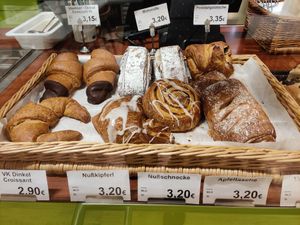 Vegan pastriea at Maran Vegan in Vienna