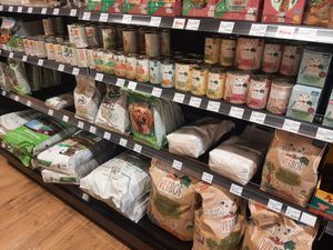 Vegan doggie treats at Maran Vegan in Vienna