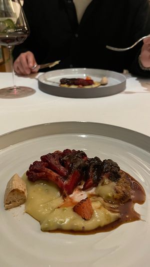 VI at Telezzüz in Istanbul